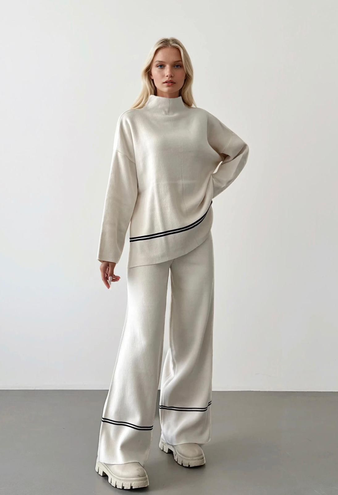 Linear Knit Set