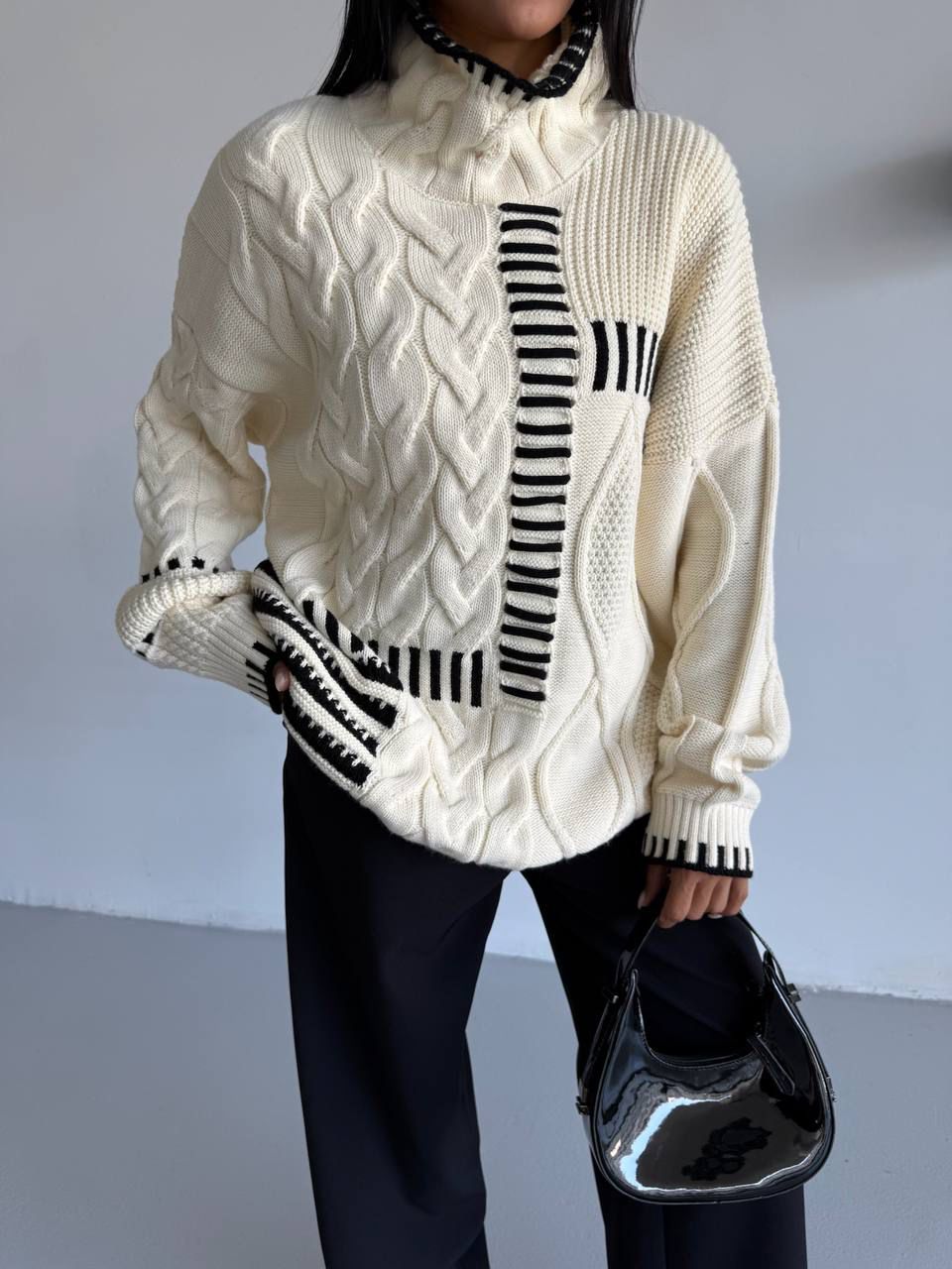 Modern Loom - Image 2