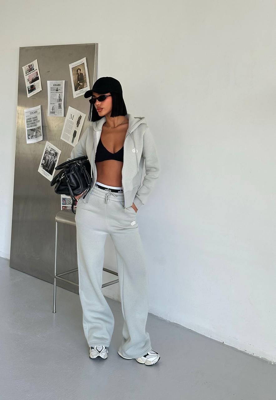 Athleisure Zip Set